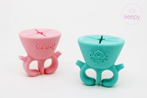 keepy-rose-bleu la mere parfaite est une connasse