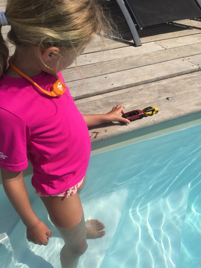 7EFBD3EC-23AF-435A-A192-3A96D5359A98